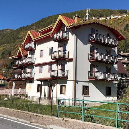 Alpin Star Διαμέρισμα Temù Εξωτερικό φωτογραφία
